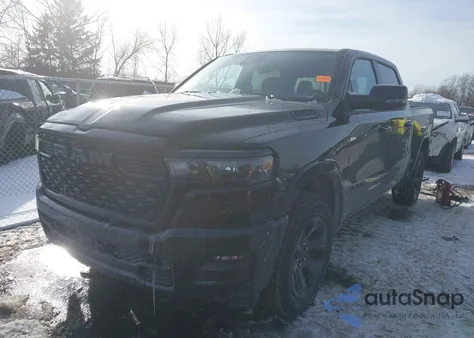 2025 Ram 1500 Big Horn 4X4 5'7 Box from USA, damaged, VIN 1C6RRFFG2SN538233